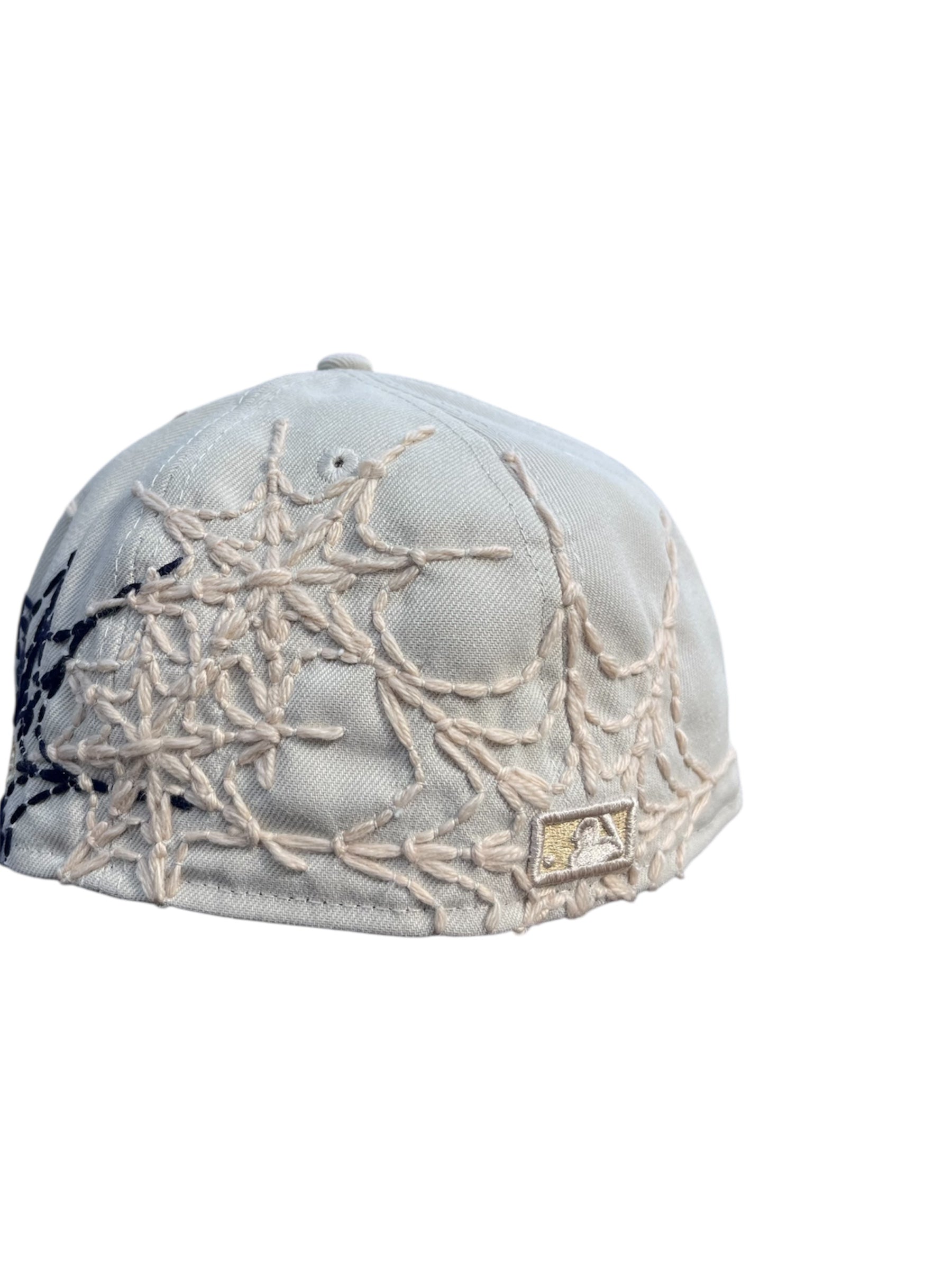 Sand Web NY Fitted