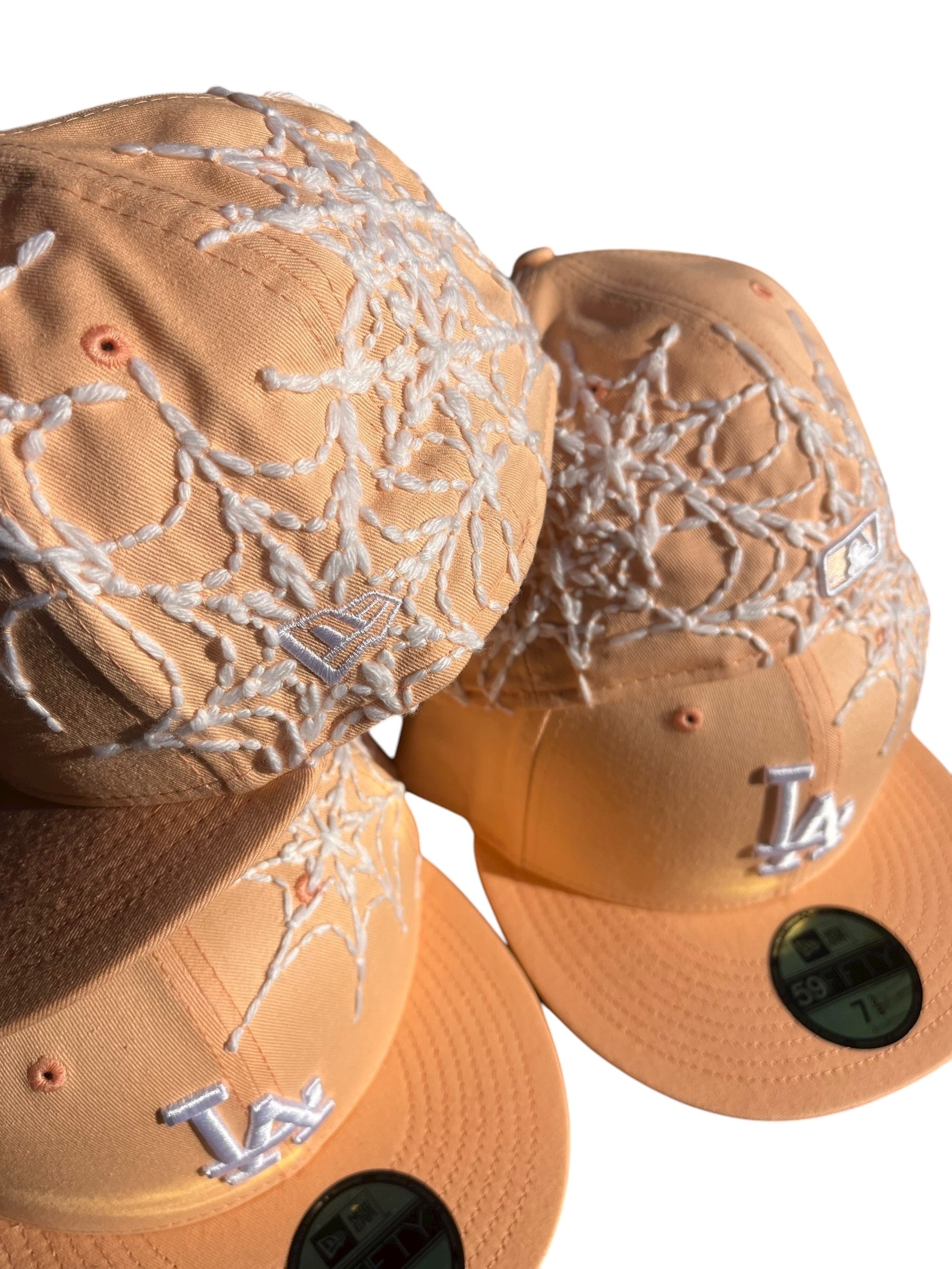 Peach Scab Scatter Web Fitted