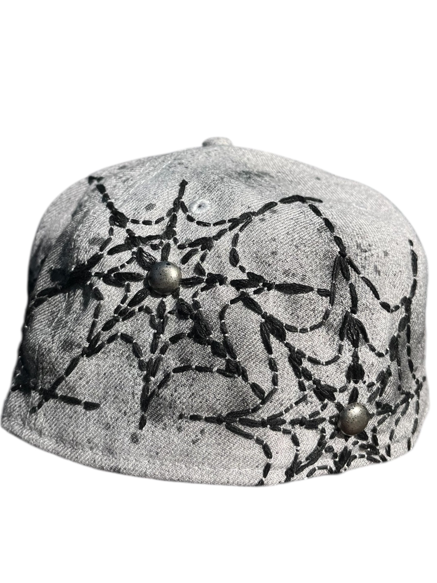 Triple S Scatter Web fitted